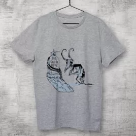 Camiseta estampada de algodão cinza clara - Aqui jáz um blefe - Cartunista das cavernas